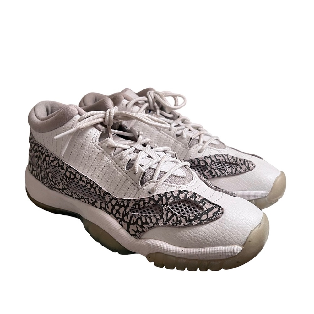 Jordan 11 Retro Lows
